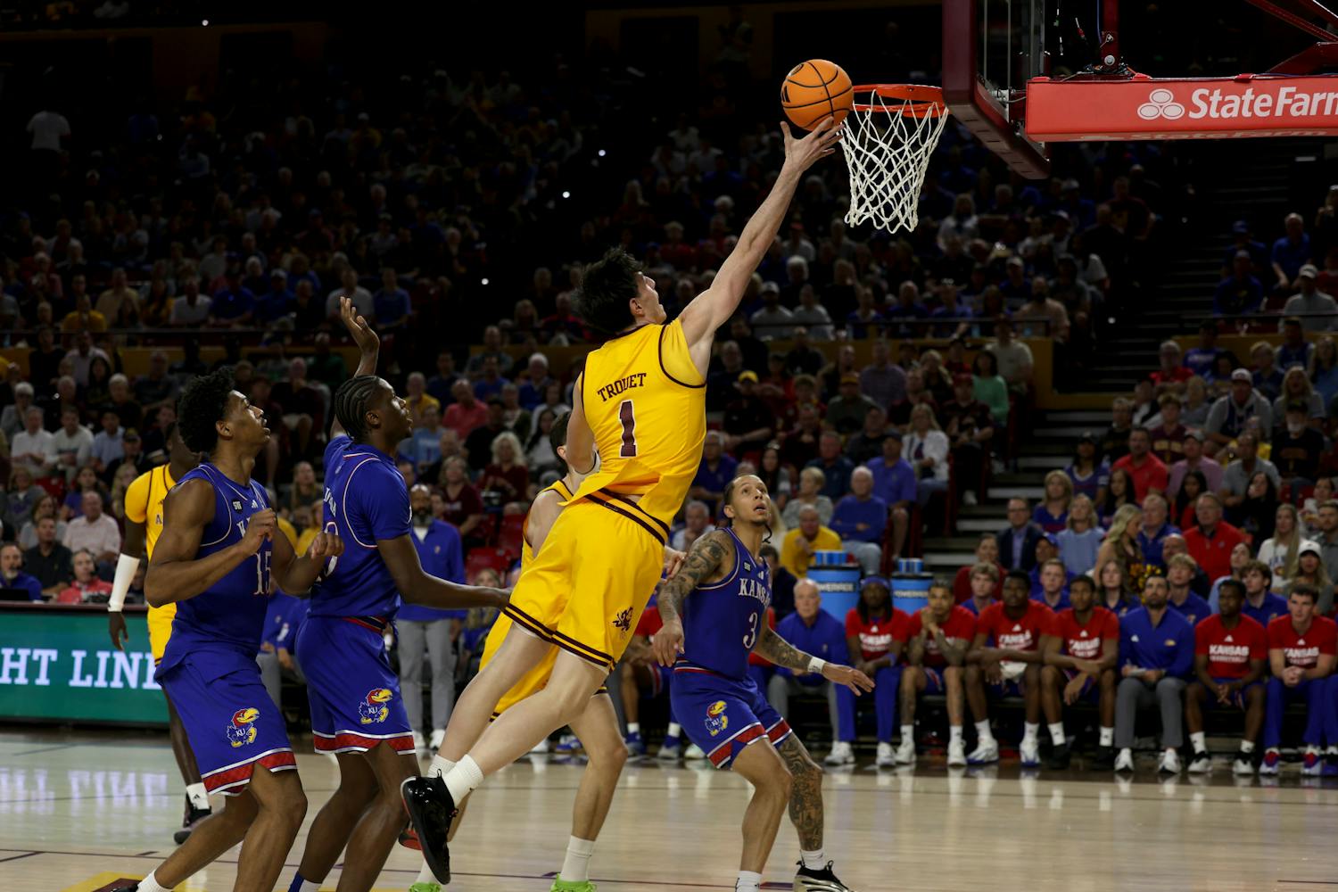 Peters-20260303-Mens-Basketball-Kansas-Gamer