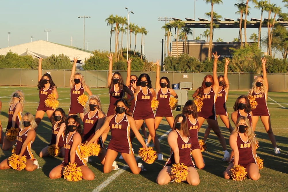 Video The Asu Spirit Squad Cheers For The Devils Off The Sidelines