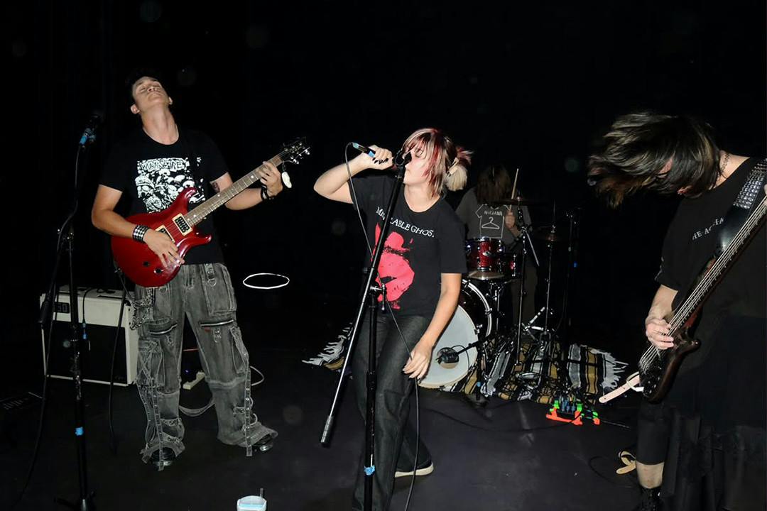 HEADER The Echo-repitch-amp-goth-night.jpg