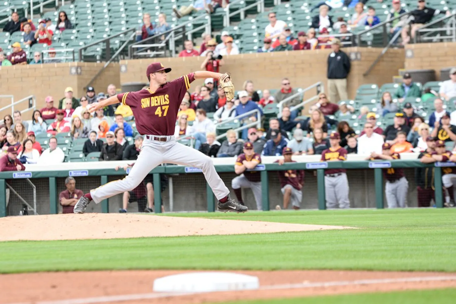 Freshman pitcher Ryan Hingst pitching in his first career start at Salt River Fields at Talking Stick Resort in Scottsdale, Arizona in an exhibition against the Arizona Diamondbacks on March 3, 2015. The Diamondbacks would go on to win against Arizona State 4-0. (J. Bauer-Leffler/The State Press)