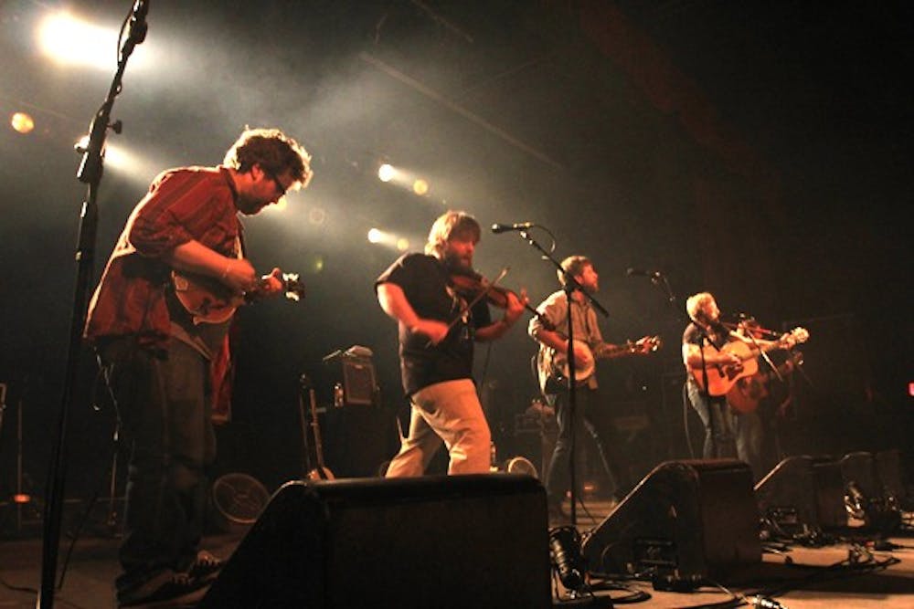 Trampled by Turtles plays their third song of the set list at their Saturday night concert at the Tempe Marquee, which featured multiple fiddle solos from Ryan Young. (Photo by Dominic Valente)