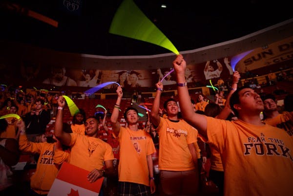 Slideshow: Men's hoops defeats Arkansas-Pine Bluff, moves to 5-1