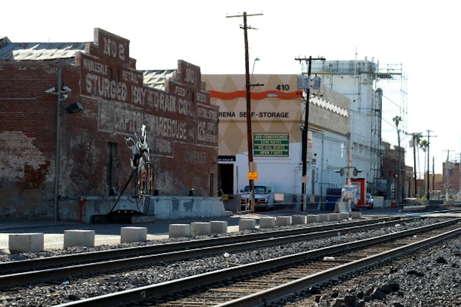A collection of businesses, city officials and ASU students are working to improve Downtown Phoenix's well-known Warehouse District. (Photo by Tynin Fries)