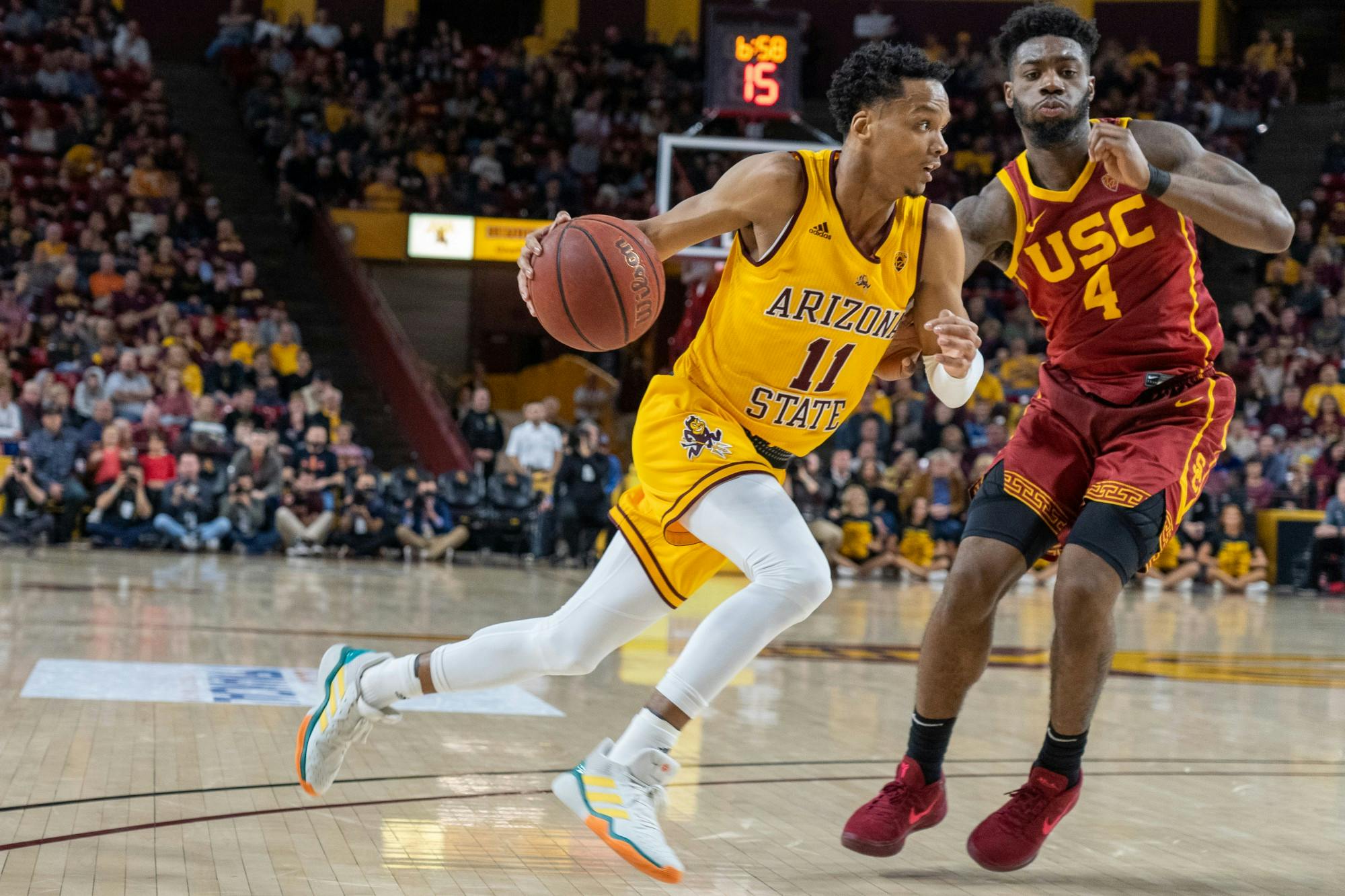 20200208 men's basketball vs USC 0002