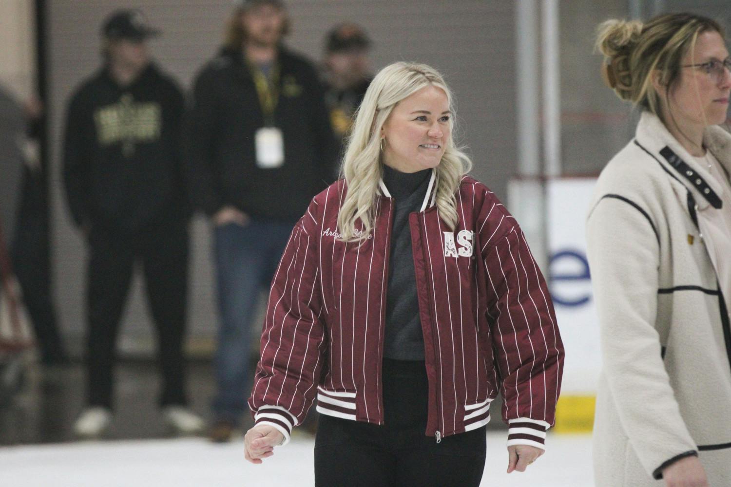 An-251106-Sports-Women's Hockey-Ellis-profile-3.jpg