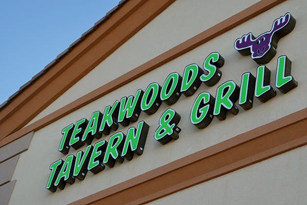 2013 Best Watering Hole