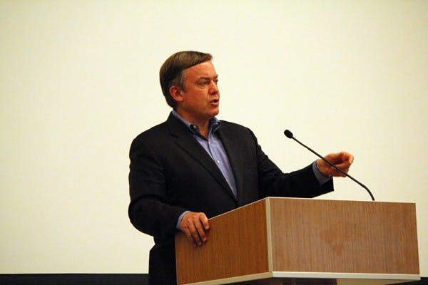 ASU president Michael Crow addresses issues brought up by students on the Downtown campus Thursday afternoon. (Photo by Jenn Allen)