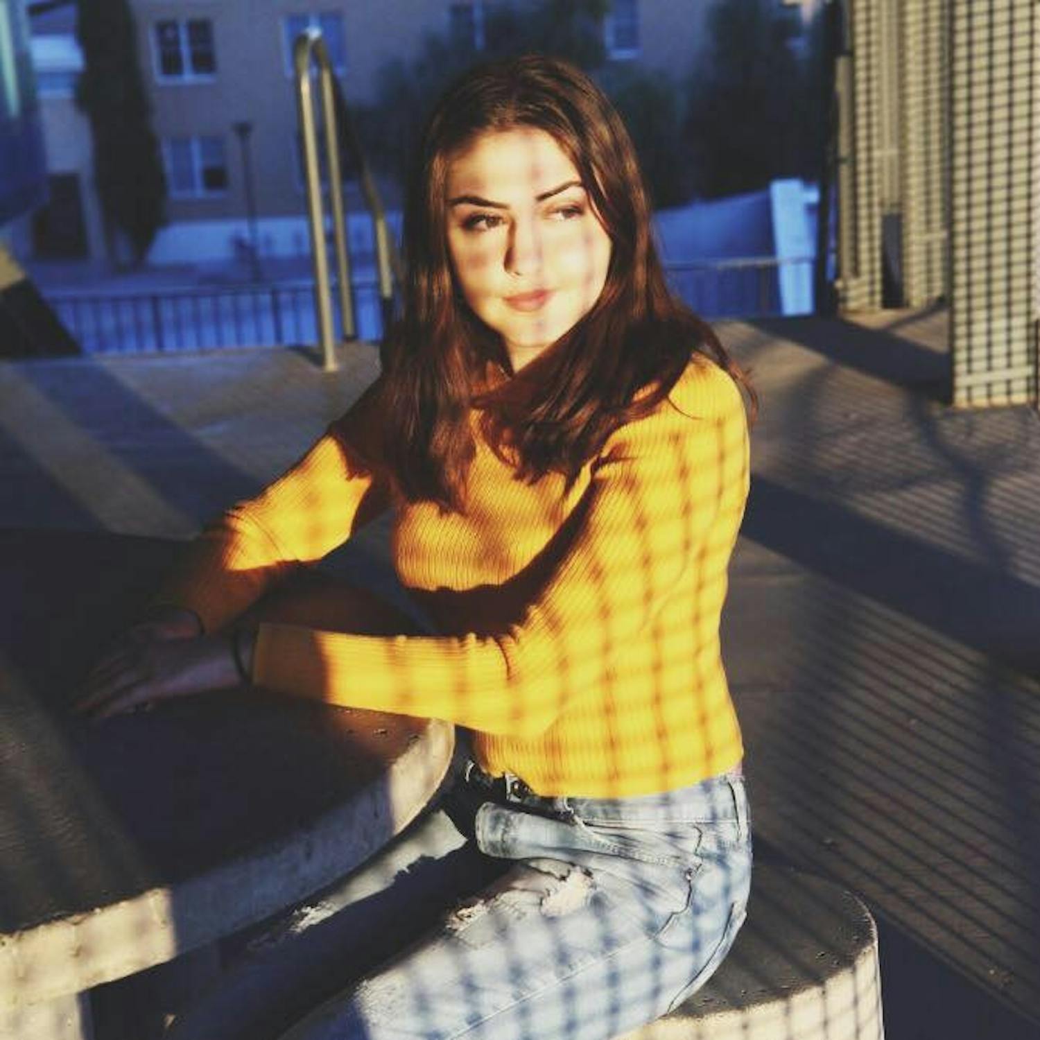 Savanah Yaghsezian talks about being tough and girly. Photo by Johanna Huckeba. 