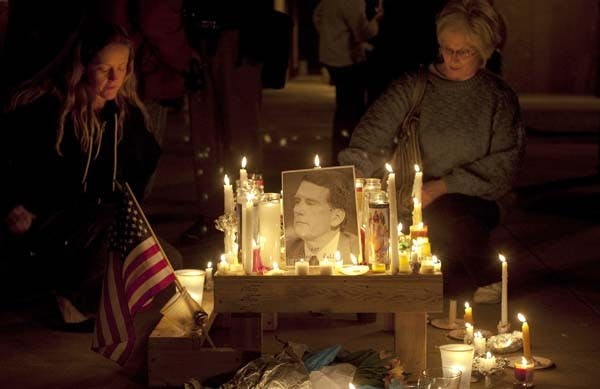 US NEWS GIFFORDS-SHOOTING 3 MCT