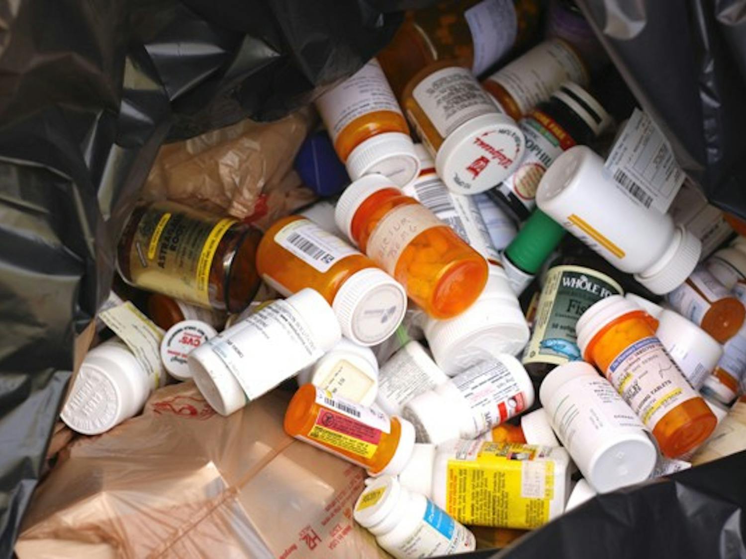 GIVING BACK: ASU's wellness department and police department were at Tuesday's Farmer's Market on the Tempe campus to collect and dispose of old medication safely. (Photo by Lillian Reid)