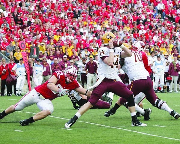 PERFECT POISE: Despite ASU's loss to Wisconsin on Saturday, redshirt junior quarterback Steven Threet displayed composure and leadership. Threet finished 21-of-33 passing for 211 yards and no interceptions. (Photo by Norm Ritland)