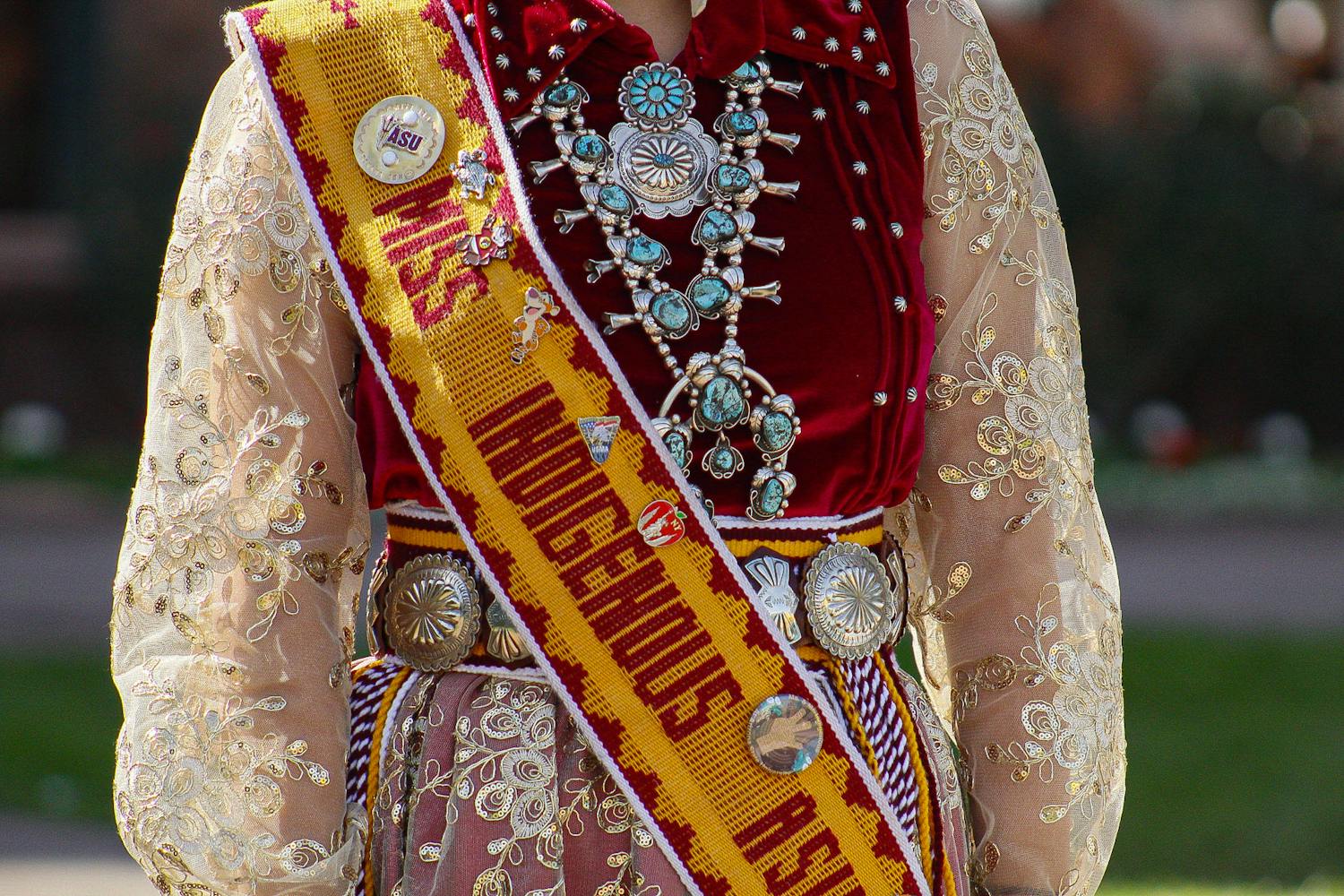 SalazarLoman-251117-Community-Ms.-Mr.-Indigenous -2.jpg