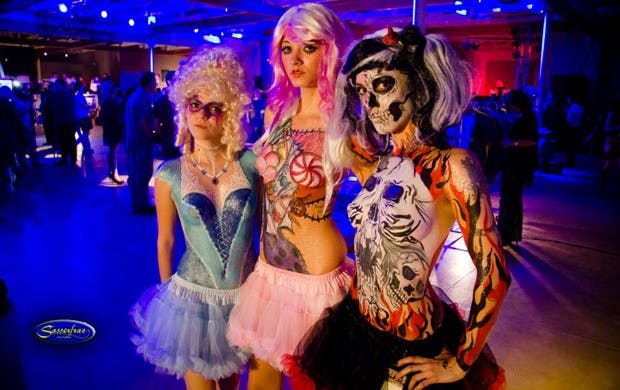 Photo by Sasserfraz Pictures. 