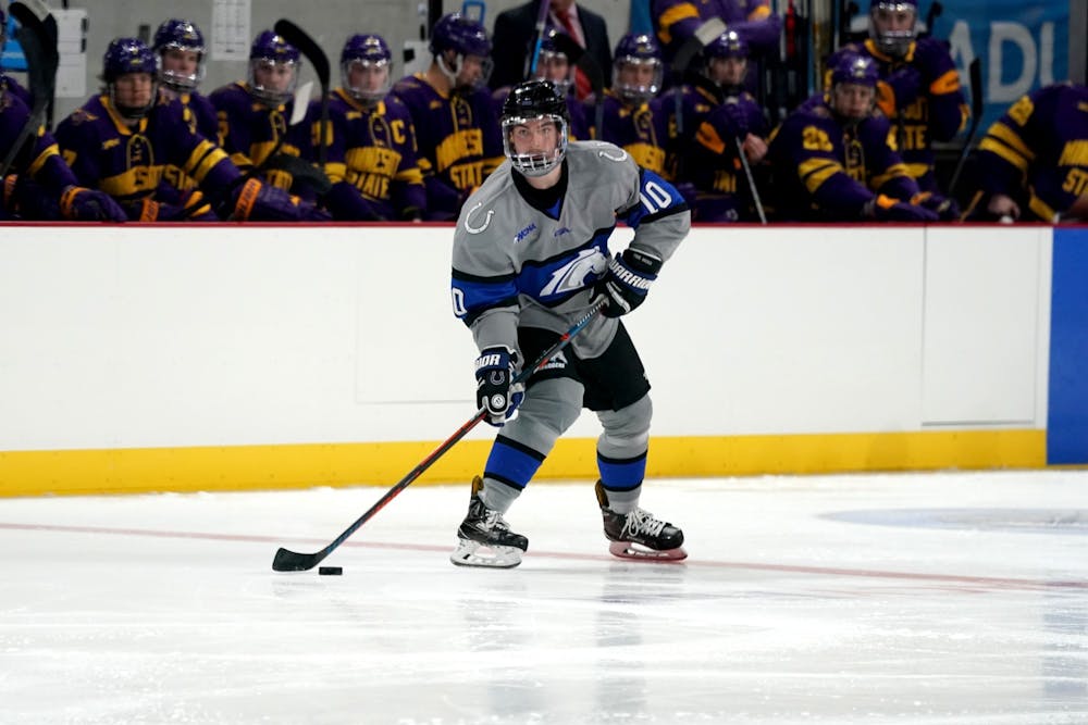 ASU hockey transfer Tanner Hickey's fork in the road that led him to ...