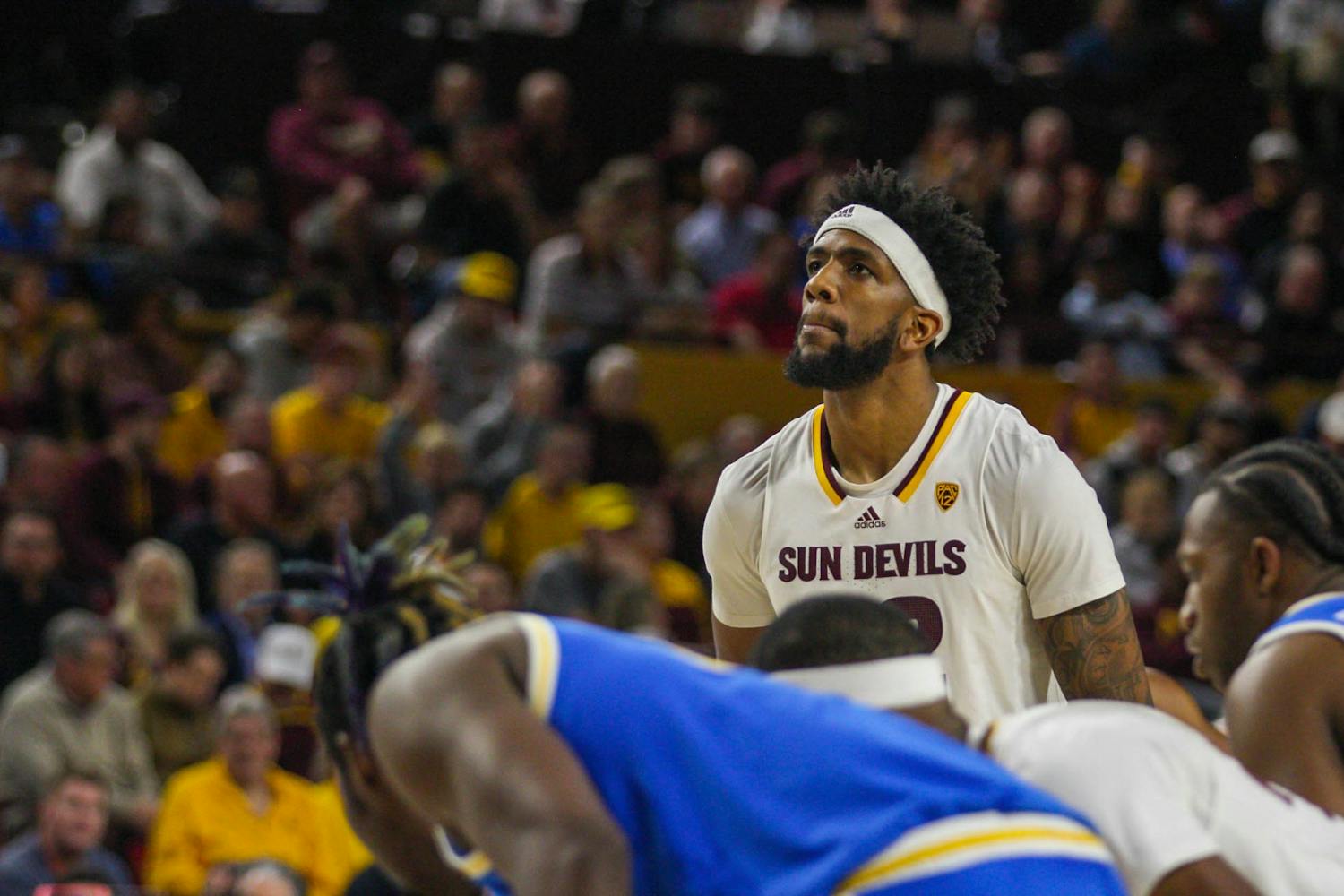 230119 MBB vs UCLA.jpg