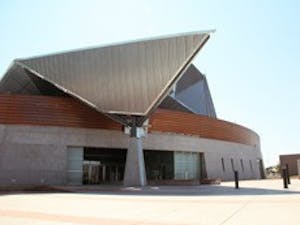 090507-featureartcenter