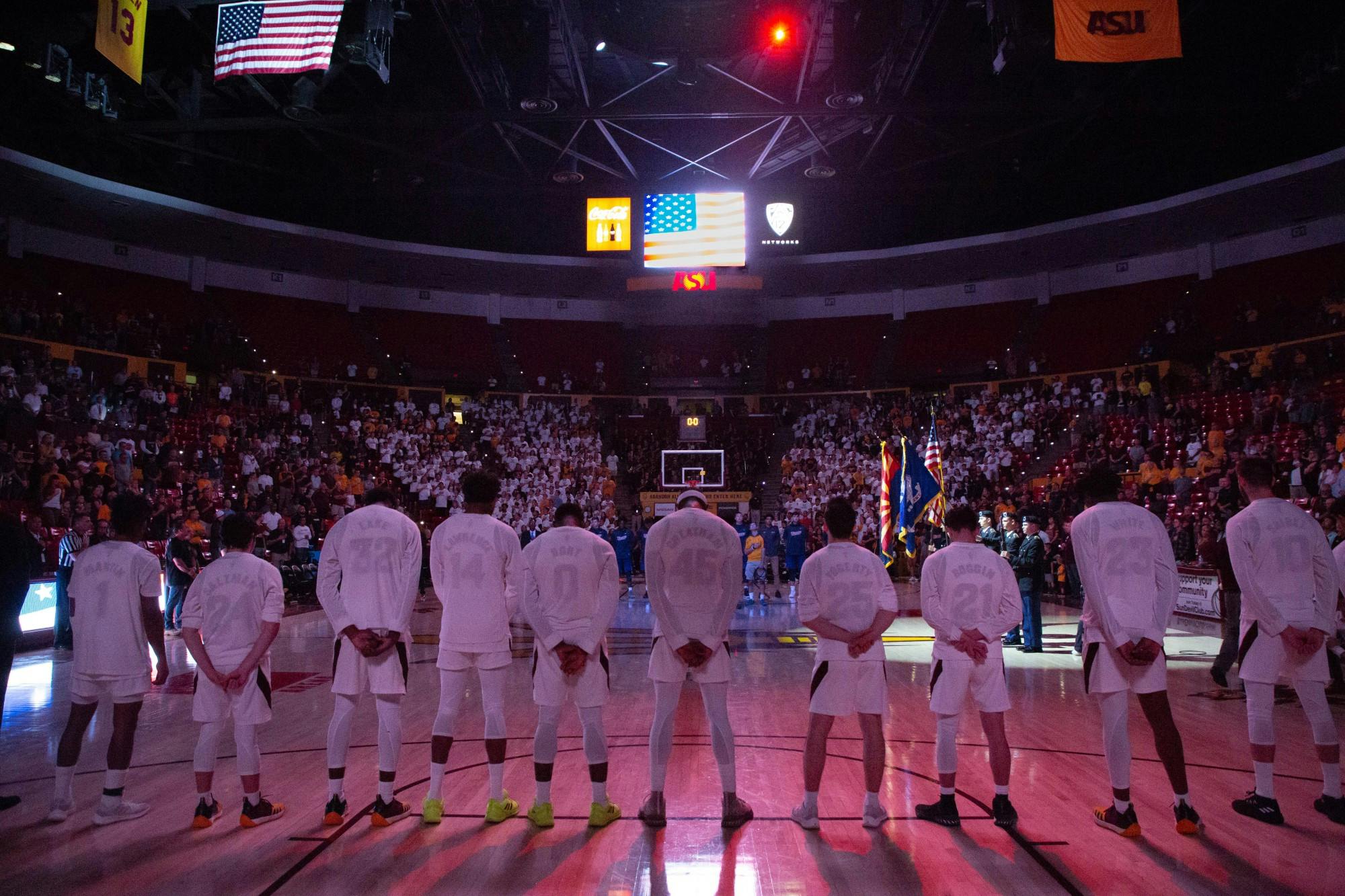 181106 mens basketball