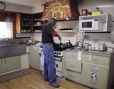 012308-spm-feature-hostelco