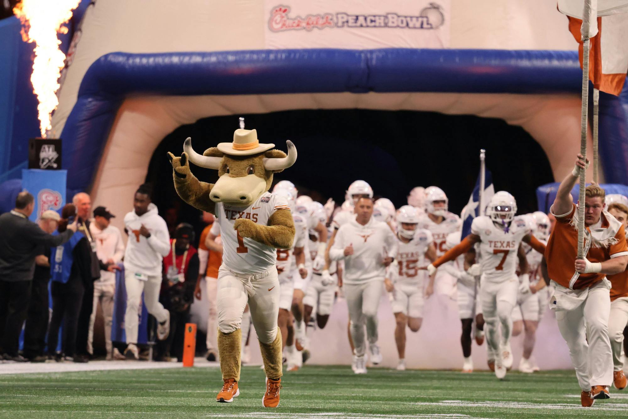 Gallery: Texas at the 2024 Peach Bowl