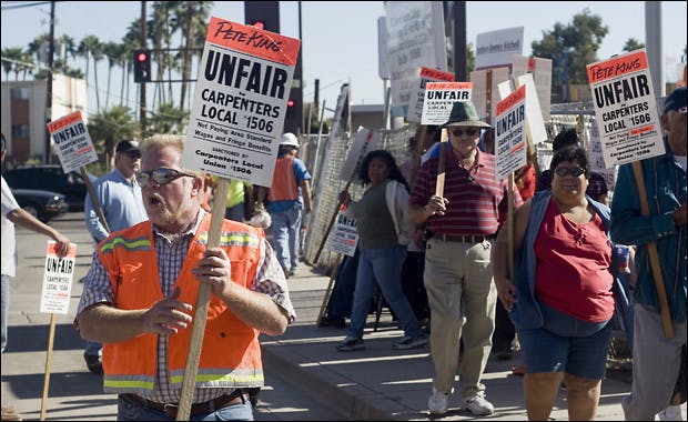 112008_protest_dm_1_web