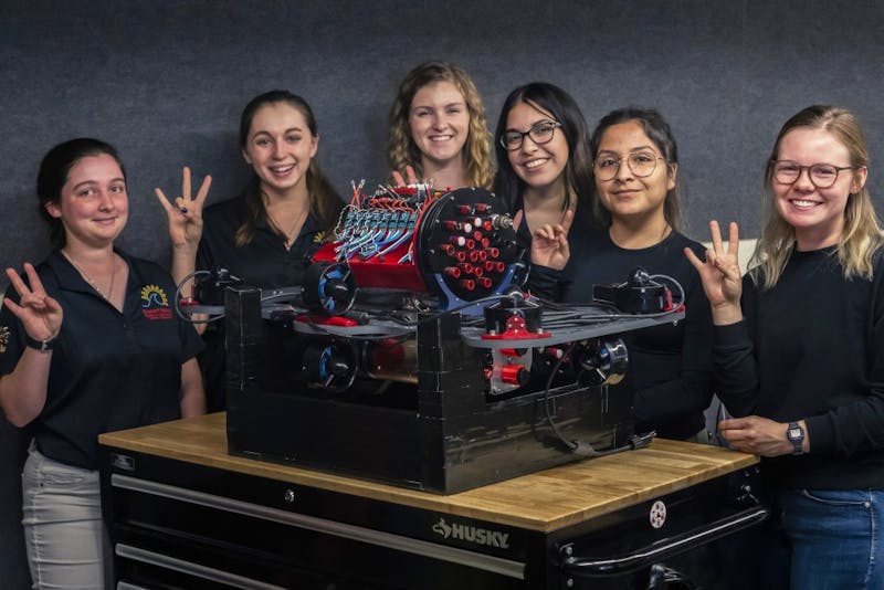 Video: Desert WAVE robotics team makes a splash for women in STEM