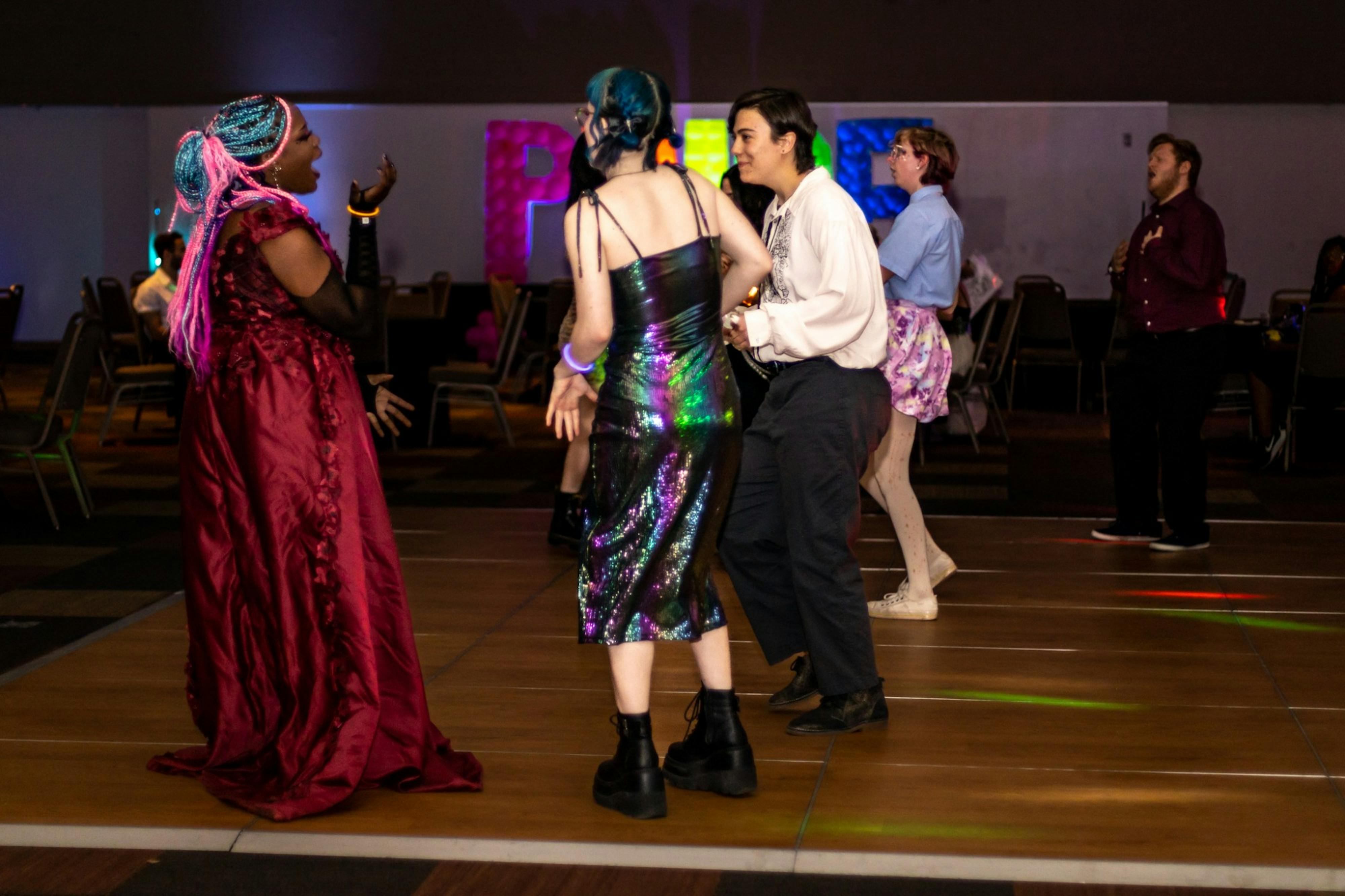 Students explore their identities through fashion at ASU's Pride Prom - Vimarsana News