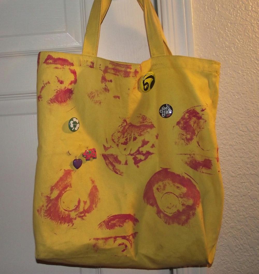 "Totes" an awesome design. Photo by Faith Breisblatt. 