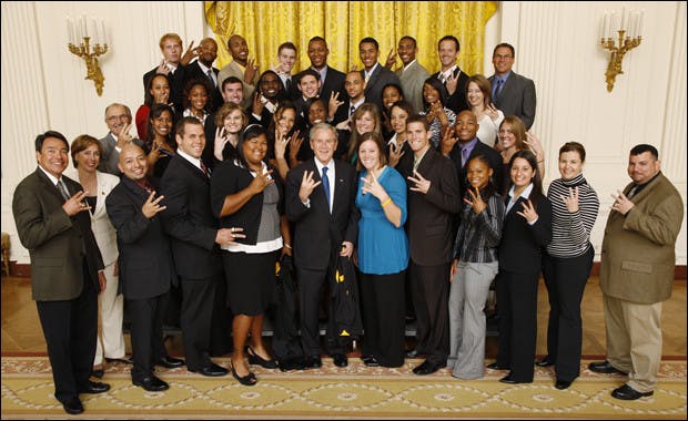 112008_whitehousetrackteam_ed_1_web