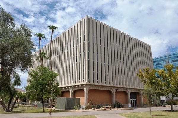 FUTURE TEACHERS: Two opposing studies have been released questioning the pros and cons of Teach for America. (Photo by Chris Stark)