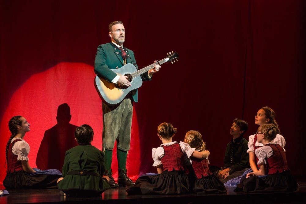 Captain von Trapp, played by Ben Davis, and the von Trapp Children&nbsp;performing Edelweiss.