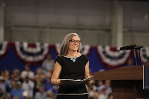 Politics-obama-tucson-harris.jpg