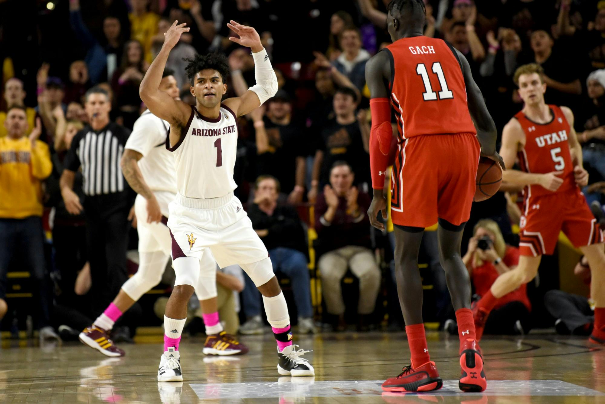 Men's basketball vs Utah 0001