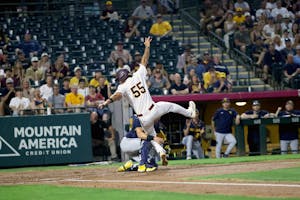 Caspers-260327-BaseballvWestVirginia_03.jpg