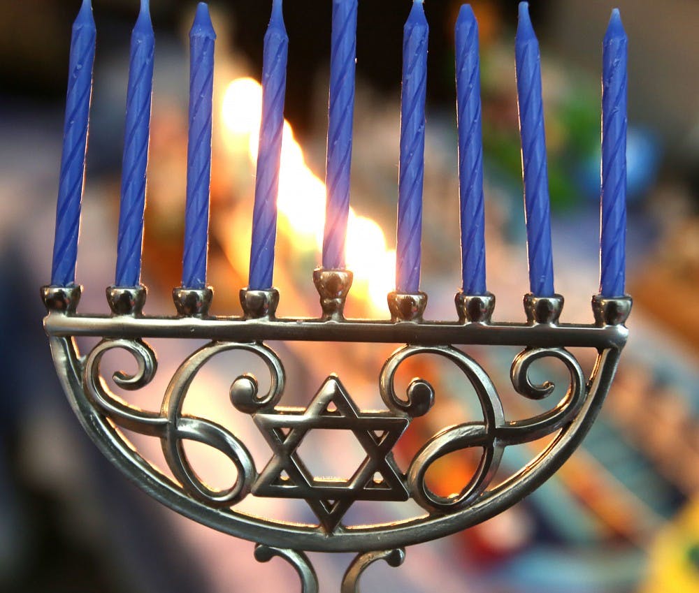 LIFE HANUKKAH-COLLECTIONS 2 OS