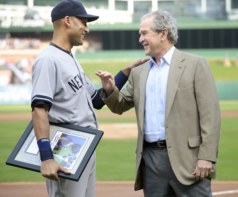 SPORTS BBA-YANKEES-RANGERS 3 FT