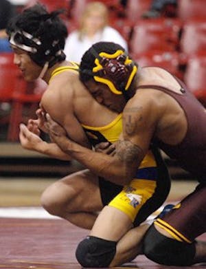 113007-wrestlingrobles