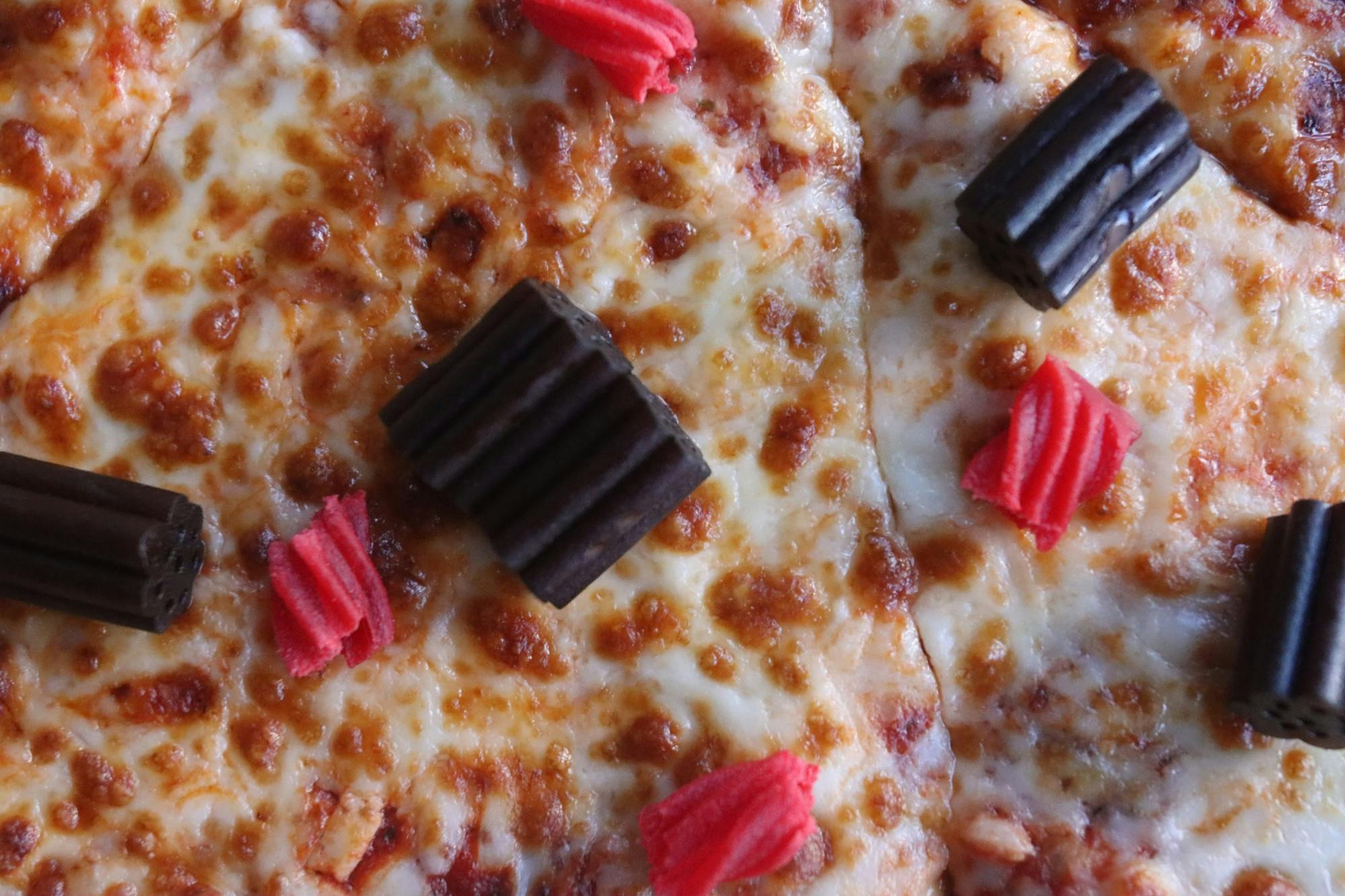 Review The taste of 'Licorice Pizza' The Arizona State Press