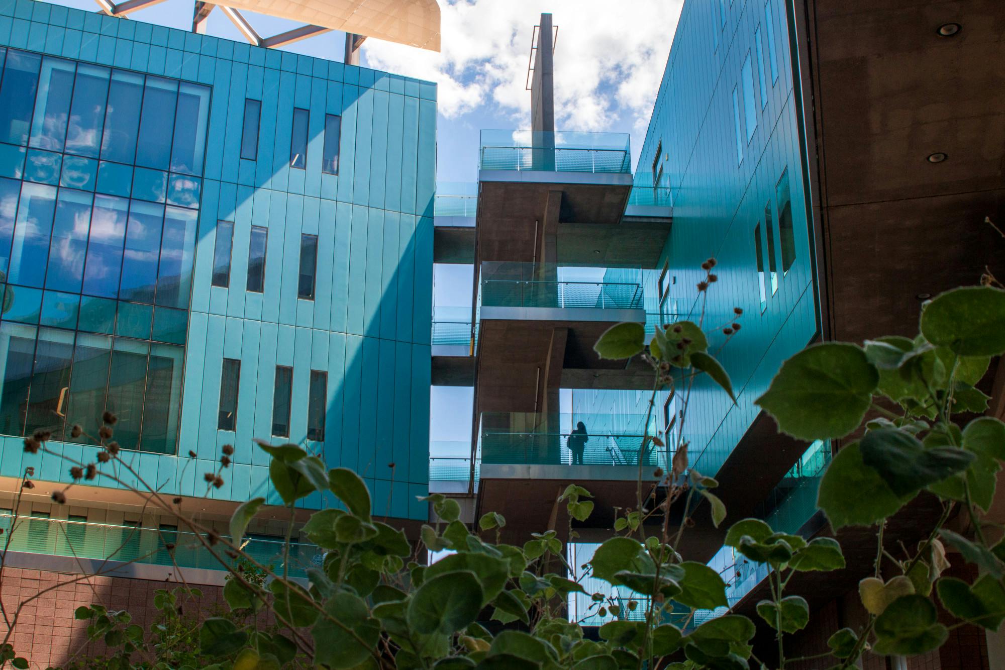 Rojo_250925_SciTech-Walton-school-donation6