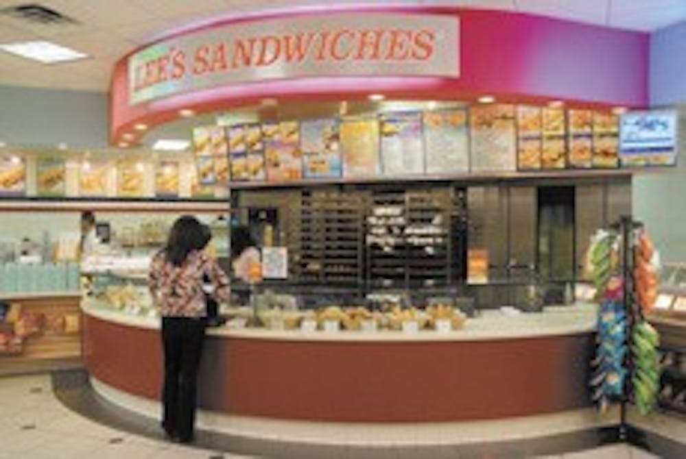 110707-review-lees7ck