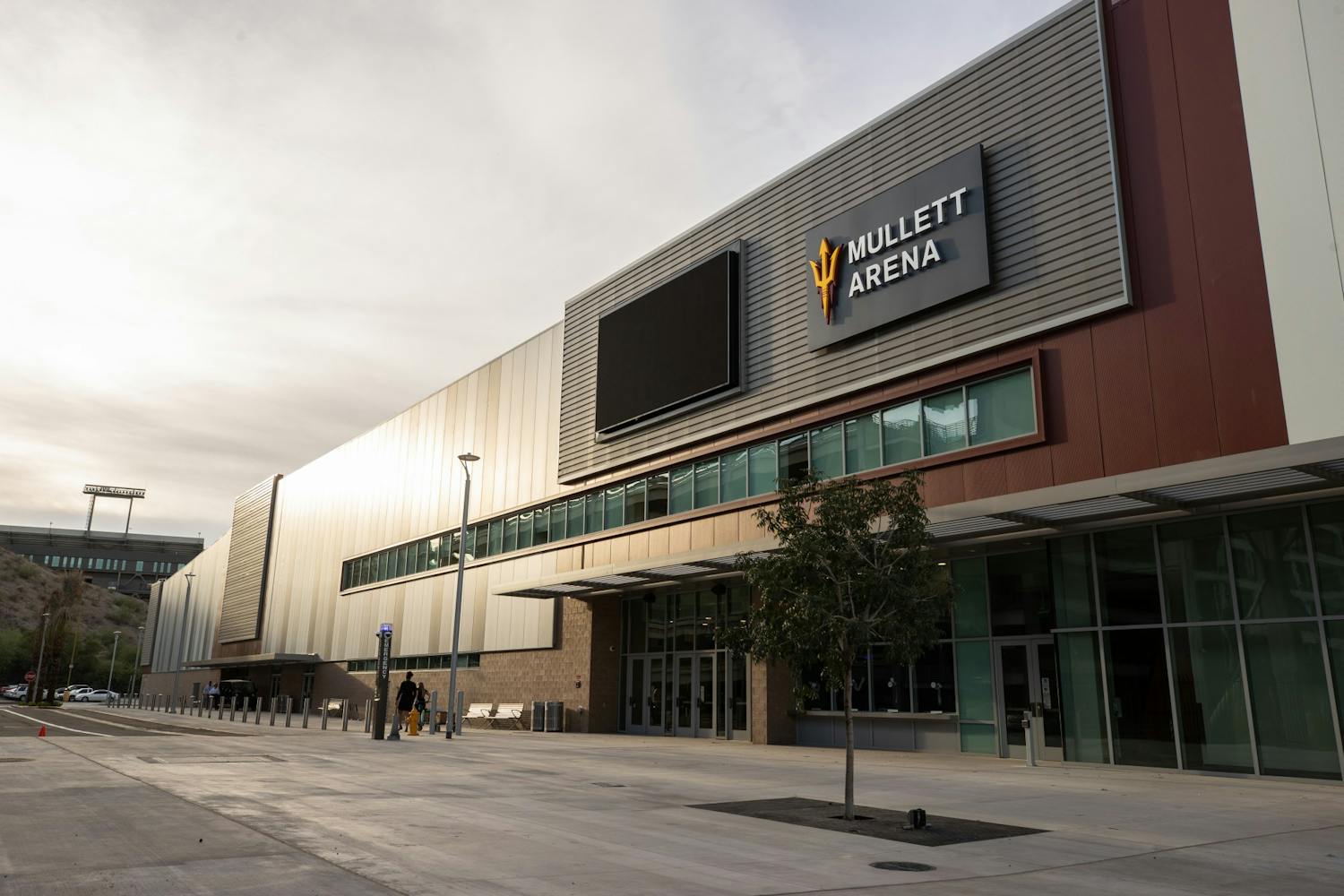 Coyotes look to long term amid short-term stay at 5,000-capacity Mullett  Arena