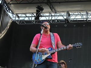 Rodney Atkins performs in Baltimore on May 17, 2013.