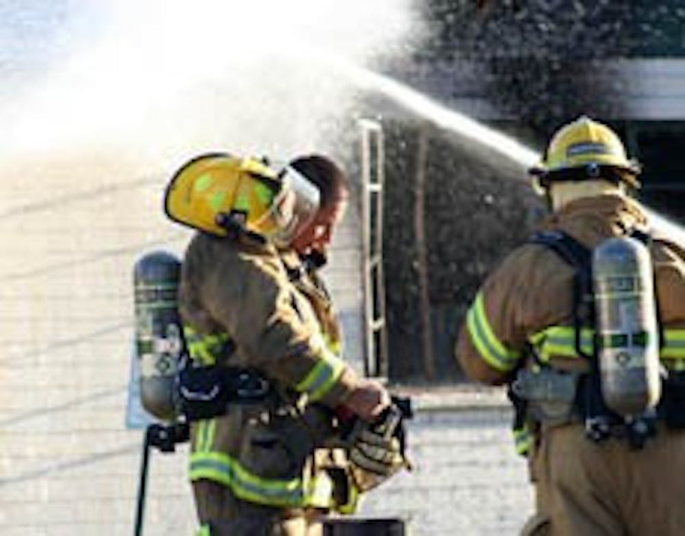 041807-fire3