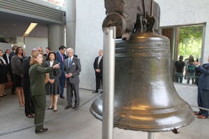 US NEWS SWEDEN-ROYALTY 1 PH