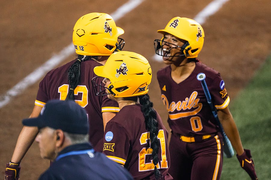 Sports-softball-super-regional-austin-2026.jpg