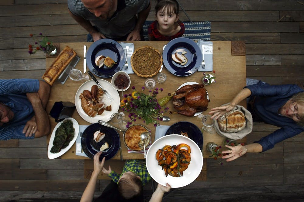 FOOD RESTAURATEURS 3 LA