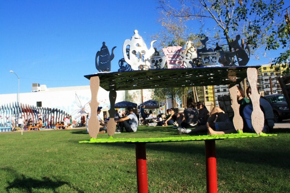 Gochoel sculpted the tea party scene from Alice in Wonderland making it out of steel and love for the Mad Hatter.
Photo by Noemi Gonzalez