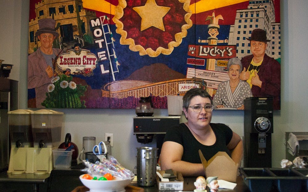 Bragg’s Factory Diner manager Emily Spetino works on Wednesday, Sept. 30, 2015. The restaurant will close on Sunday, Oct. 4.