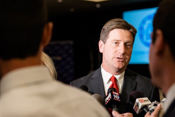 Phoenix mayor Greg Stanton speaks to the press, Tuesday, Nov. 4, 2014 at the Renaissance Hotel in Phoenix. (Photo by Ben Moffat)