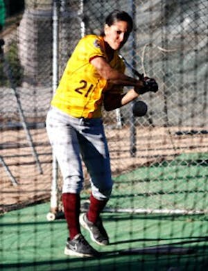 011508_softball_vasquez_web