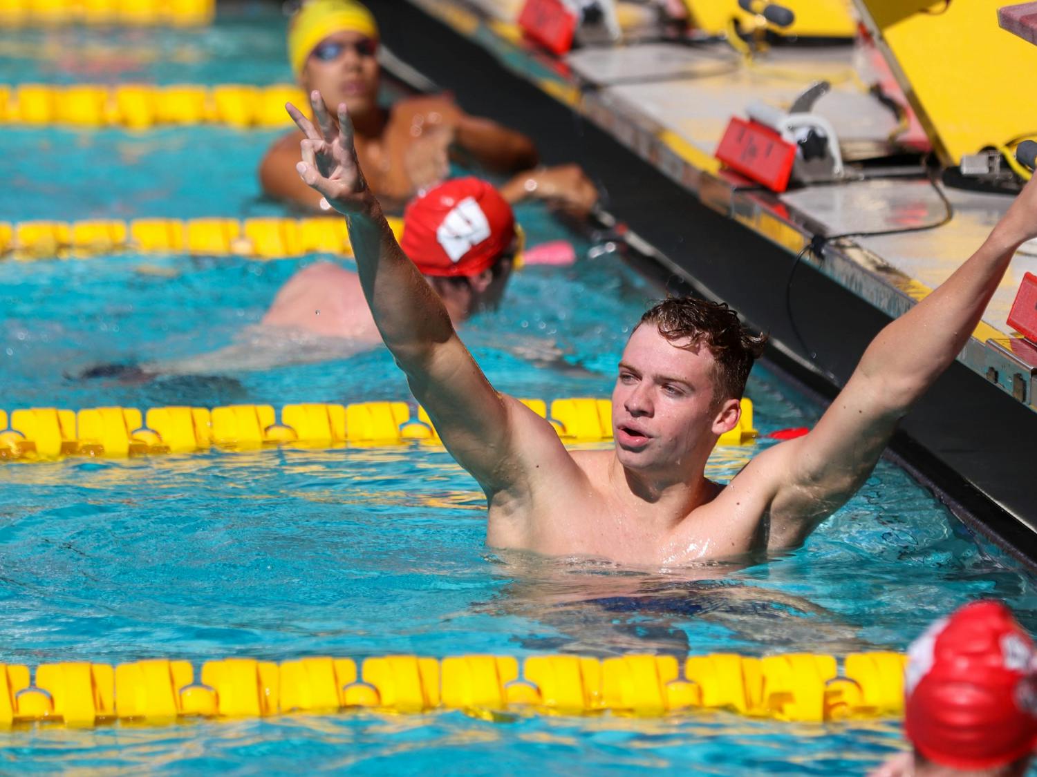 221022 Swim&Dive vs Wisc(RVA)-559.jpg